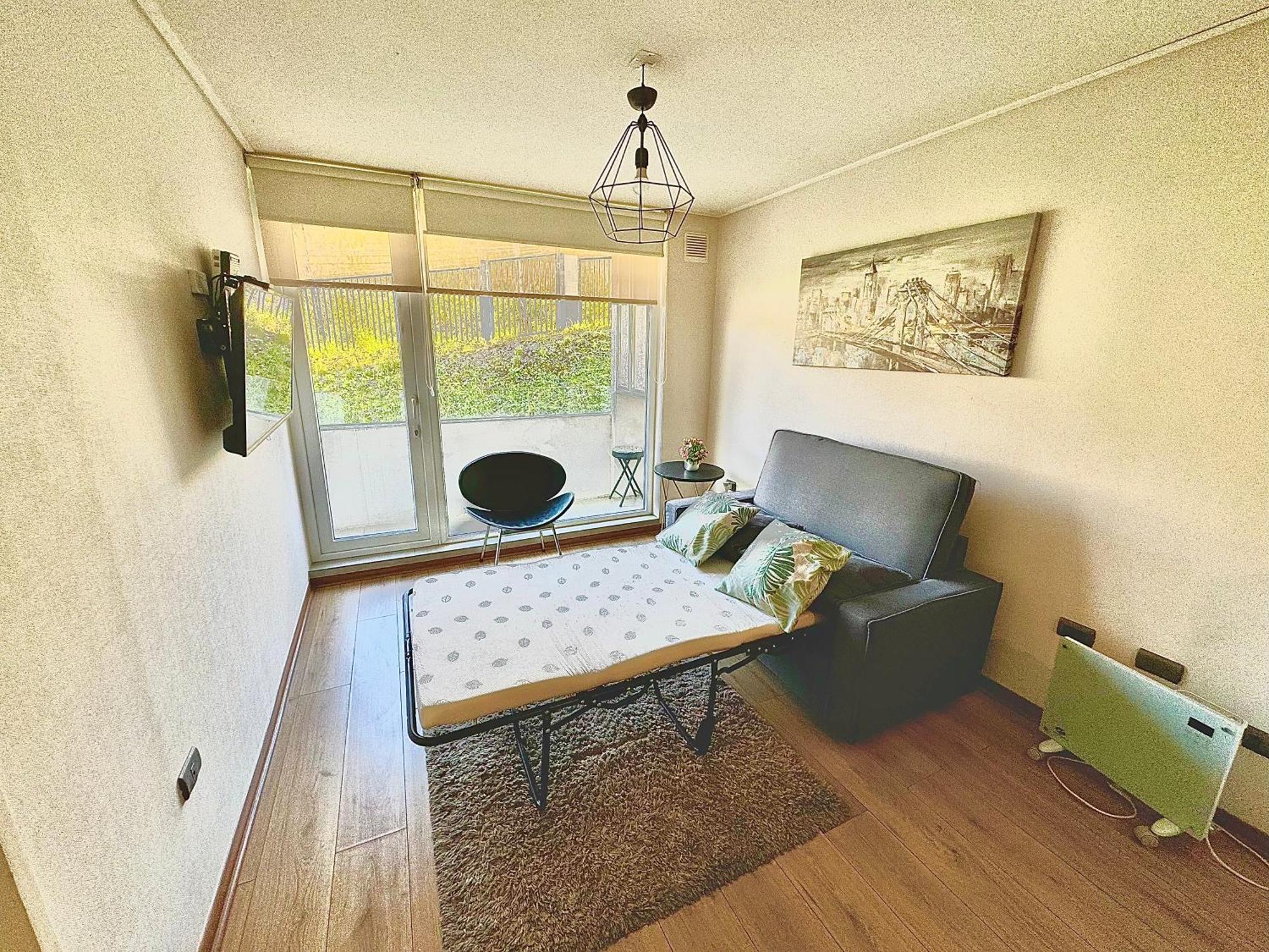 Apartamento En Exclusivo Barrio Lomas De San Andres Con Estacionamiento